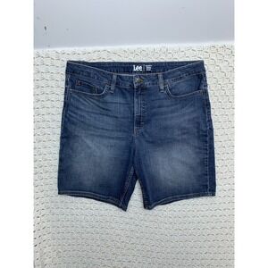 Lee Women's Regular Fit Mid-Rise‎ Bermuda Shorts Size 38 Blue Denim